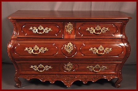 Commode-de-port-bordelaise-en-acajou
